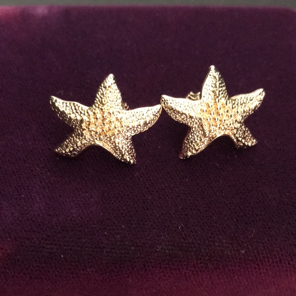 Vintage Sarah Coventry Star Earrings / Starfish, Gold Tone Earrings, Clip-ons - Picture 8 of 10